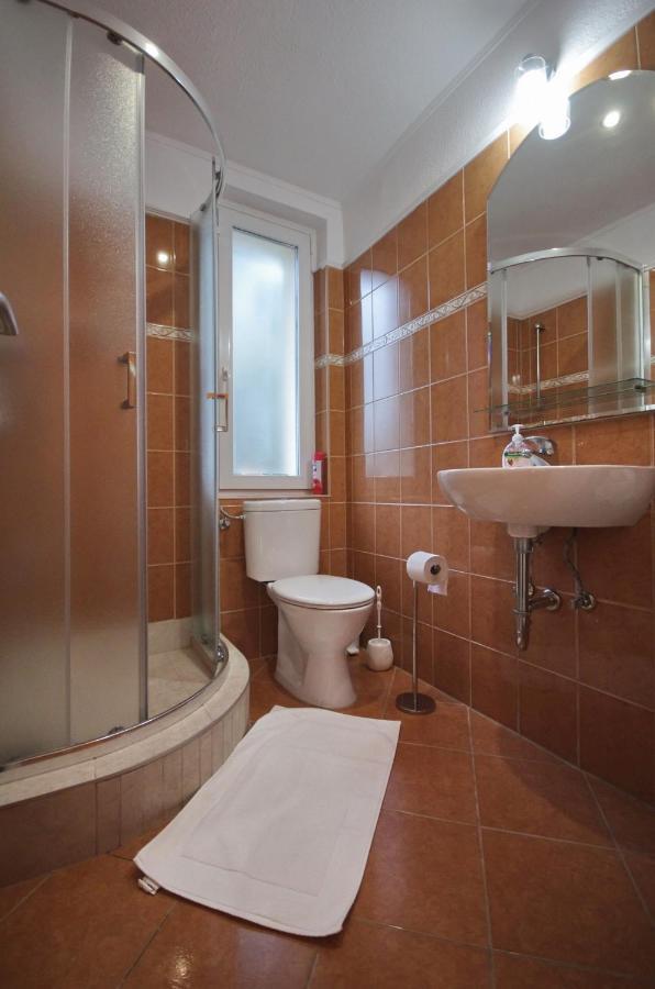 Bodza Apartman 久洛 外观 照片