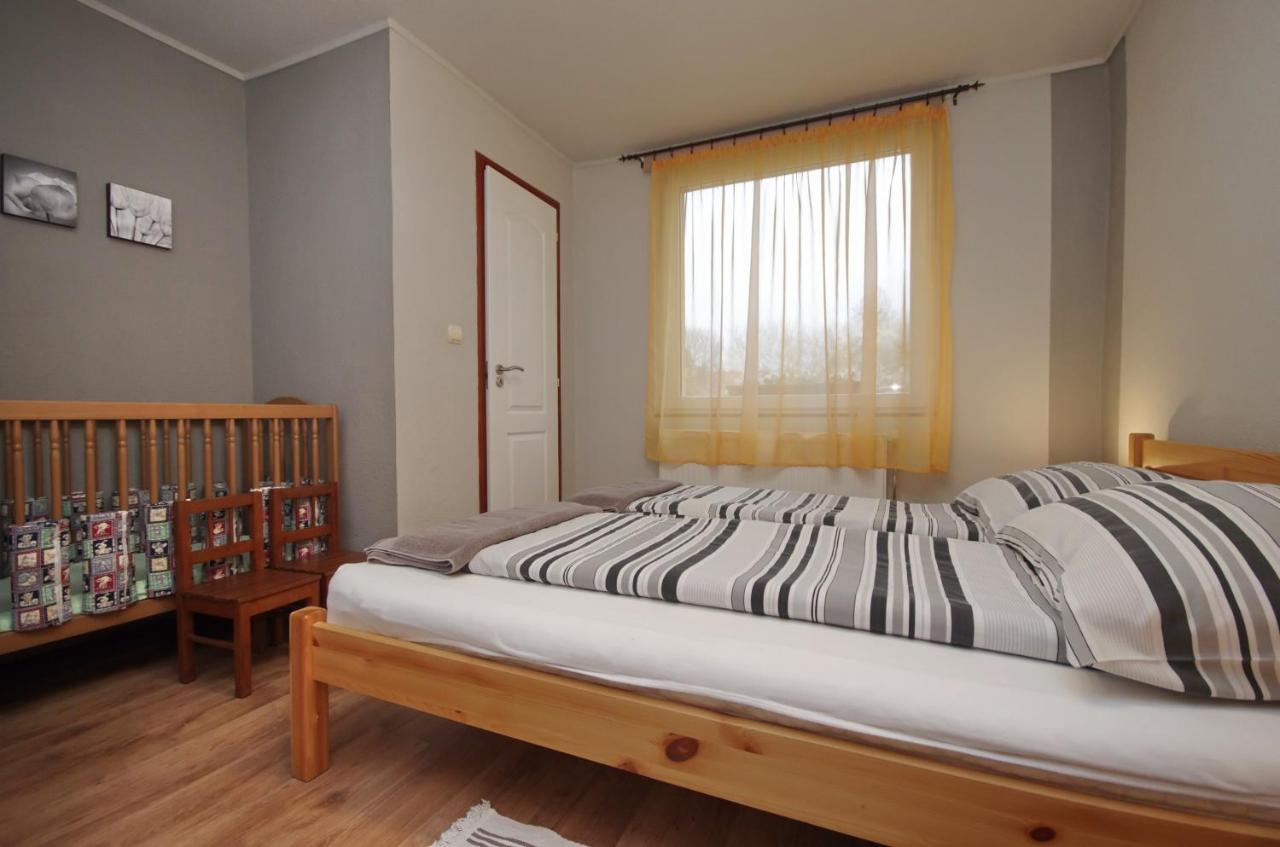 Bodza Apartman 久洛 外观 照片